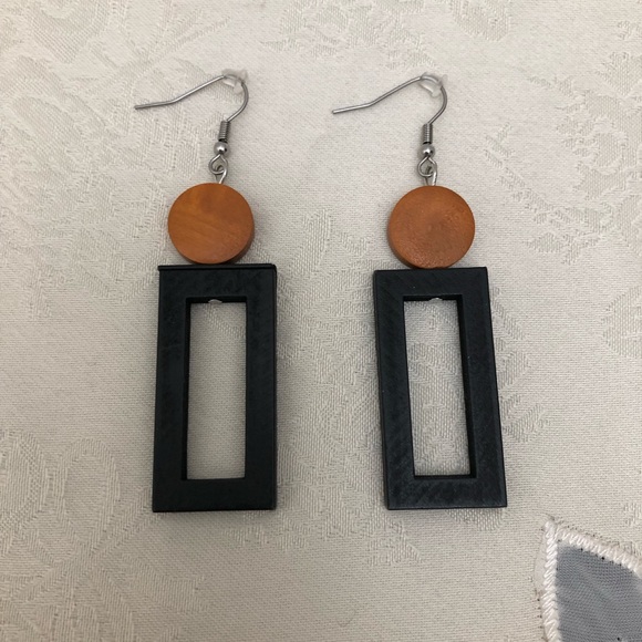 Women's Black/Light Brown African Natural Wooden Dangle Drop Earrings - Picture 2 of 6